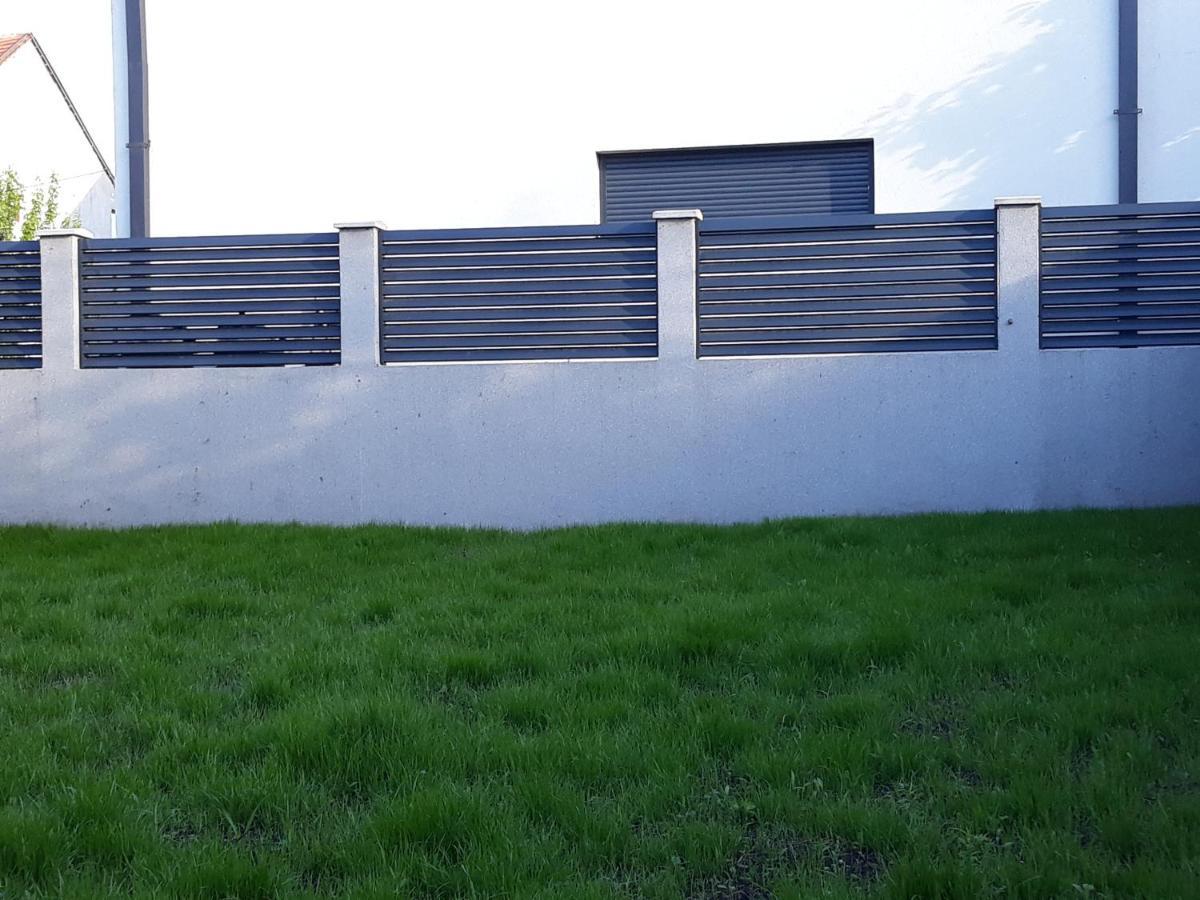 Haus Apartman Zaječar M&L Exterior foto